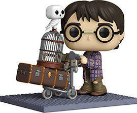 Funko Pop! Deluxe: Harry Potter 20th Anniversary - Harry Pushing Trolley